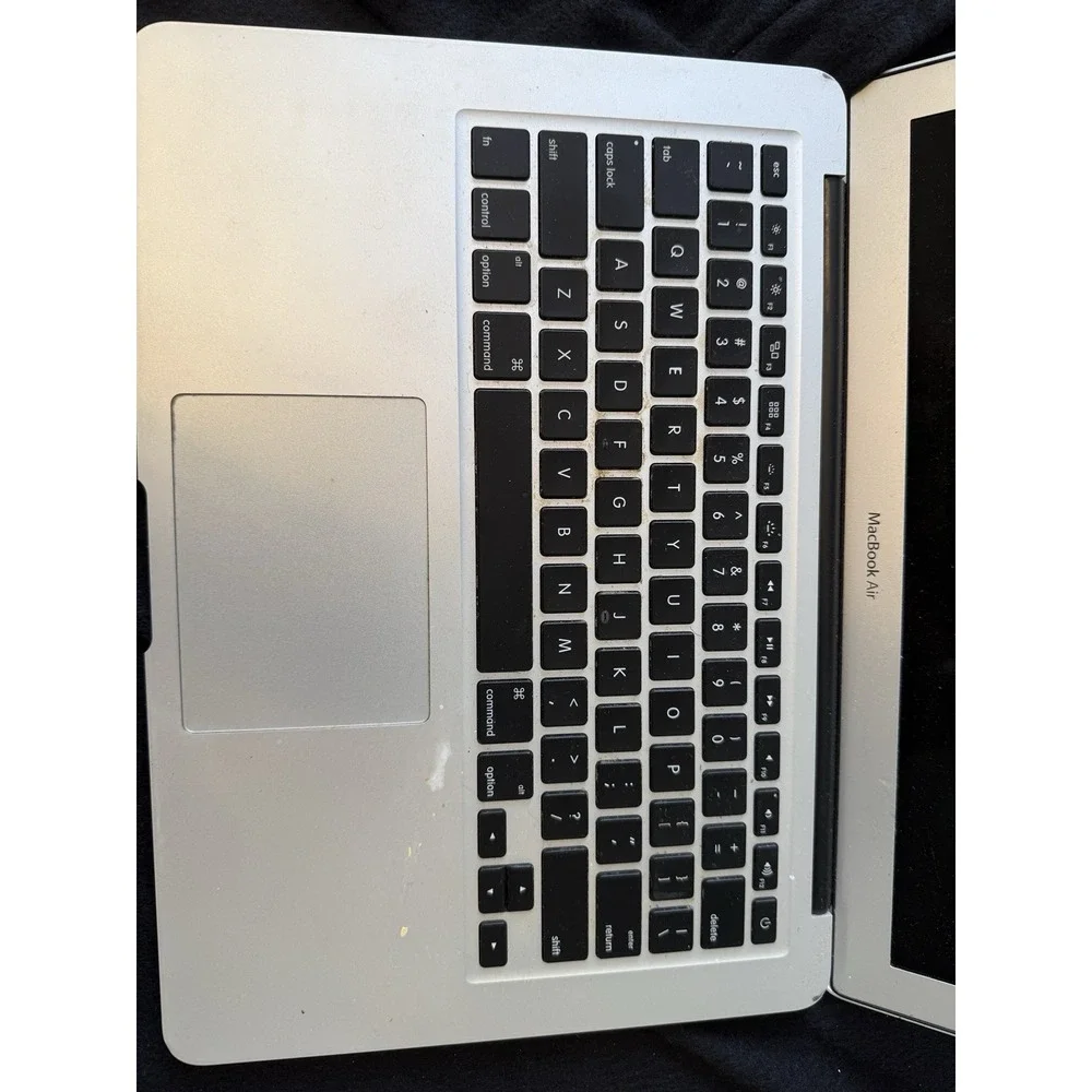 Apple MacBook Air Model A1466 EMC 2632 2013 Space‎ Gray